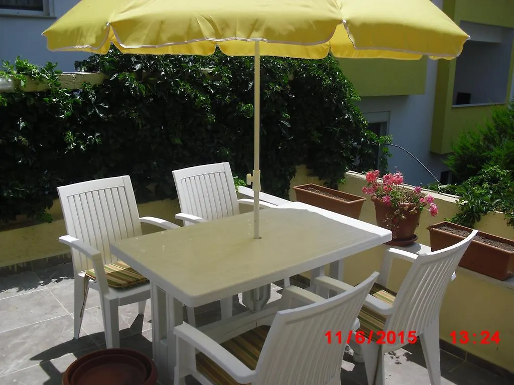 Gaby Apartment Кушадасы Турция